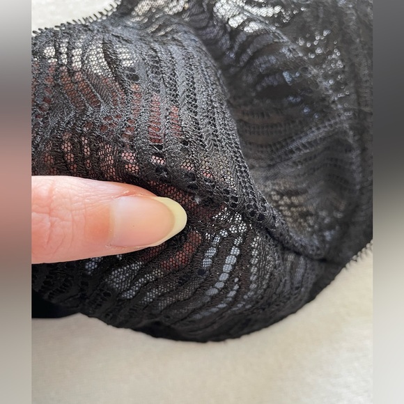 VICTORIA’S SECRET Very Sexy Unlined Demi Bra Zebra Lace Black 34D Sheer Lingerie - Picture 11 of 15
